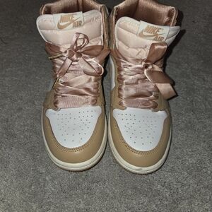 Nike Women's Sneakers - Tan and White